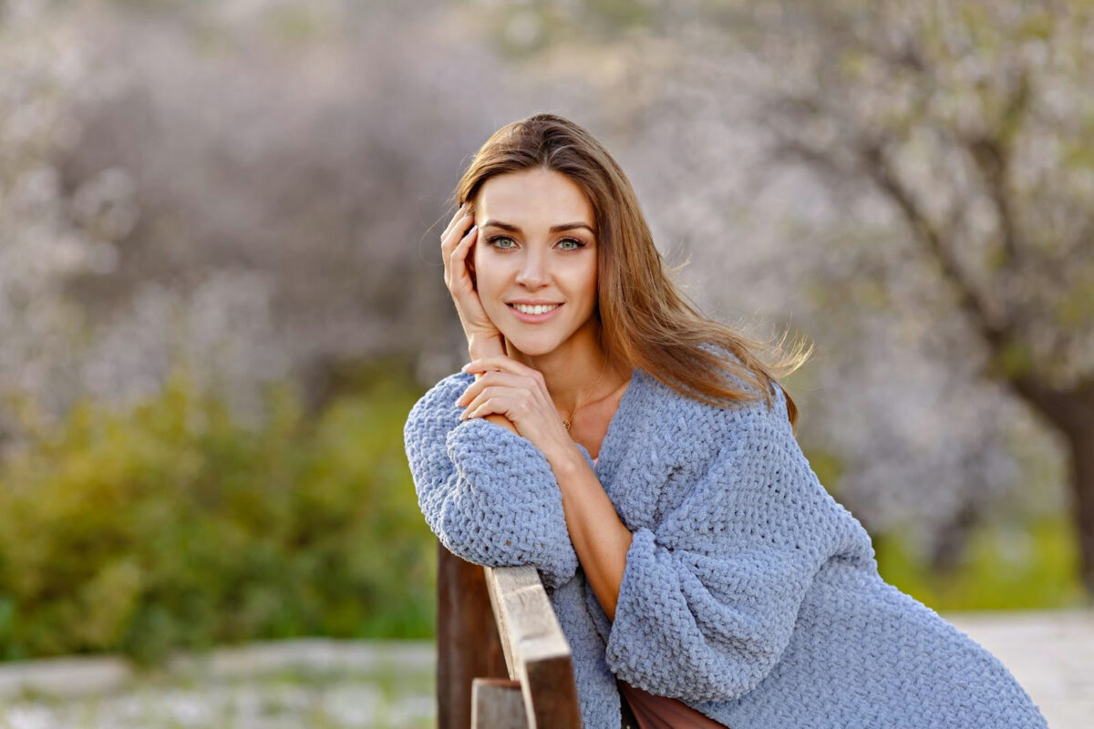 The Connection Between Stress, Hormones, and Your Skin During the Holidays